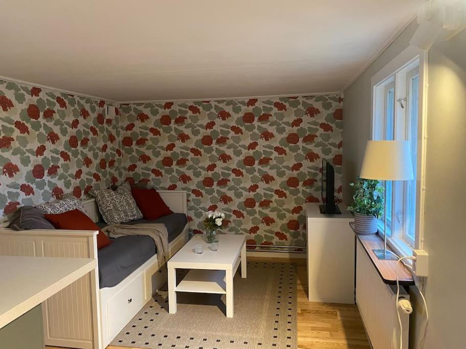 Appartamento Mindre Laegenhet I En Lantlig Miljoe I Skrea Falkenberg Esterno foto
